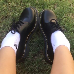 SOLD Dr. Martens Women’s Shoes 1461